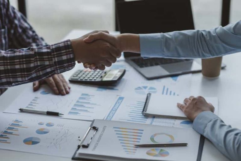 Two Quick Key Indicators for Assessing the Health of a Company Before Acquisition