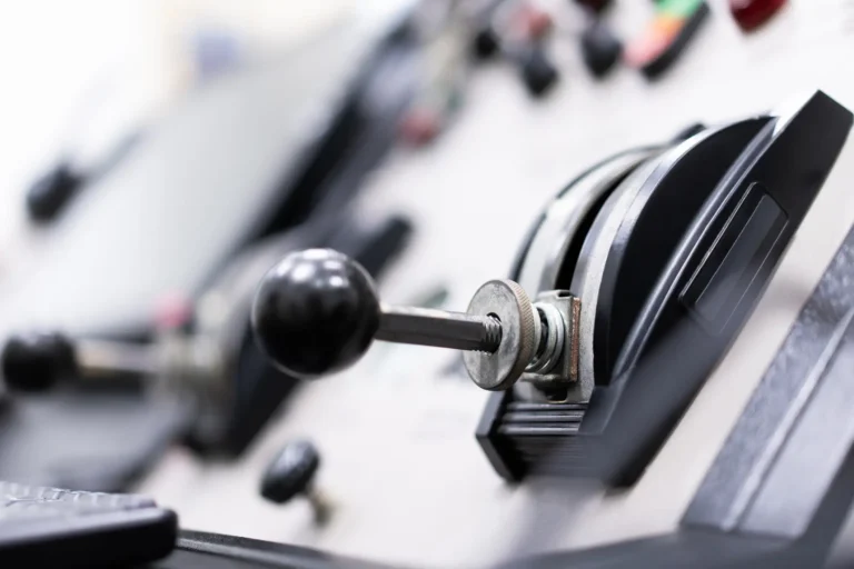 continuous-improvement-in-private-equity-post-header-featuring-a-lever