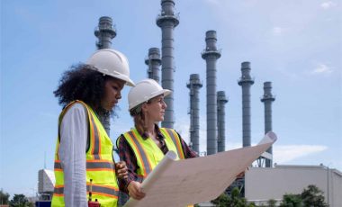 engineers-wearing-safety-gear-including-hard-hats-2025-03-16-08-27-18-utc
